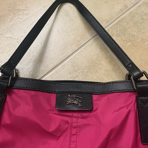Burberry buckleigh tote!! - Picture 2 of 5